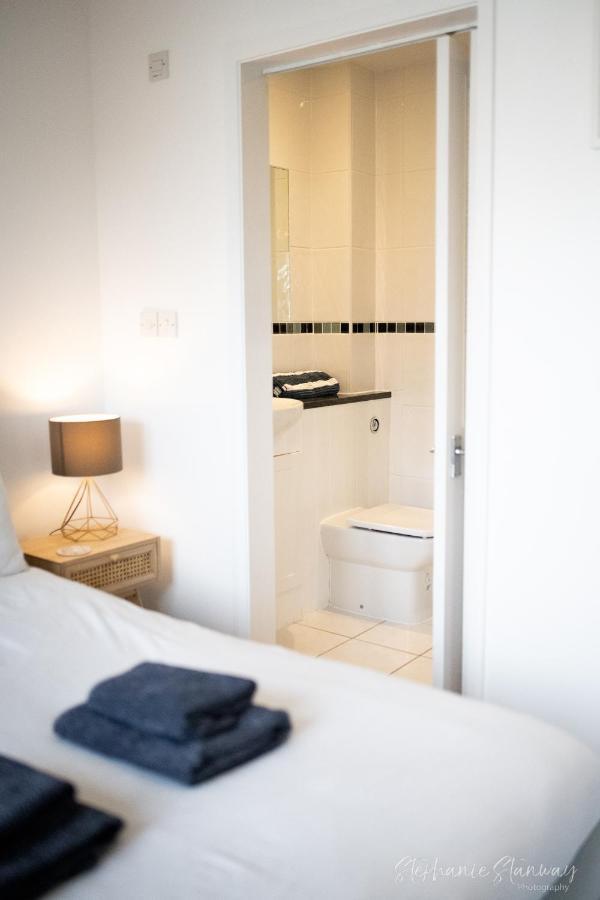 The Lookout, Modern Home From Home, Sleeps 5, With Private Parking & Outside Terrace St Ives Eksteriør bilde
